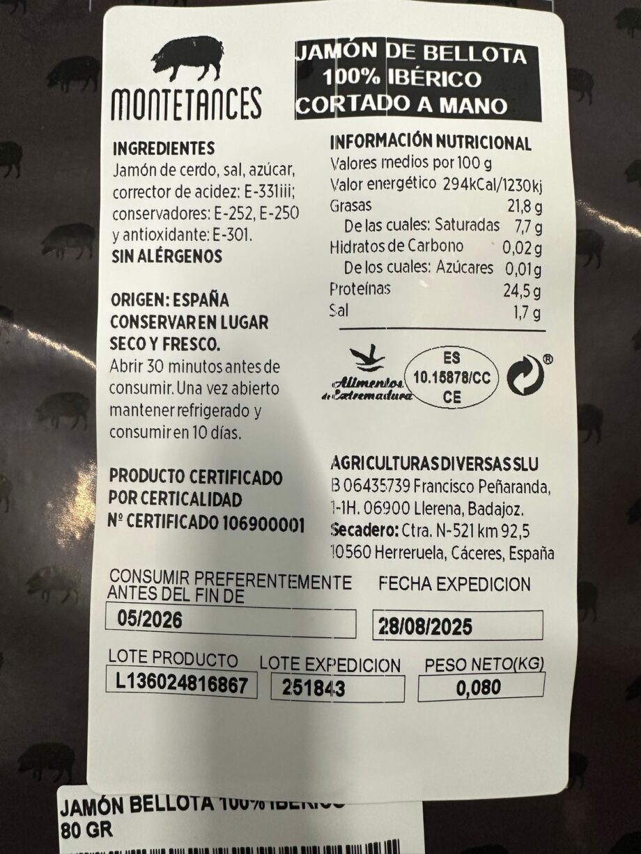 Jamón bellota ibérico 100% raza ibérica cortado a cuchillo.